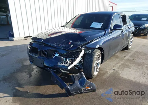 2017 BMW 330I xDrive z USA, uszkodzony, nr VIN WBA8D9C31HA004577